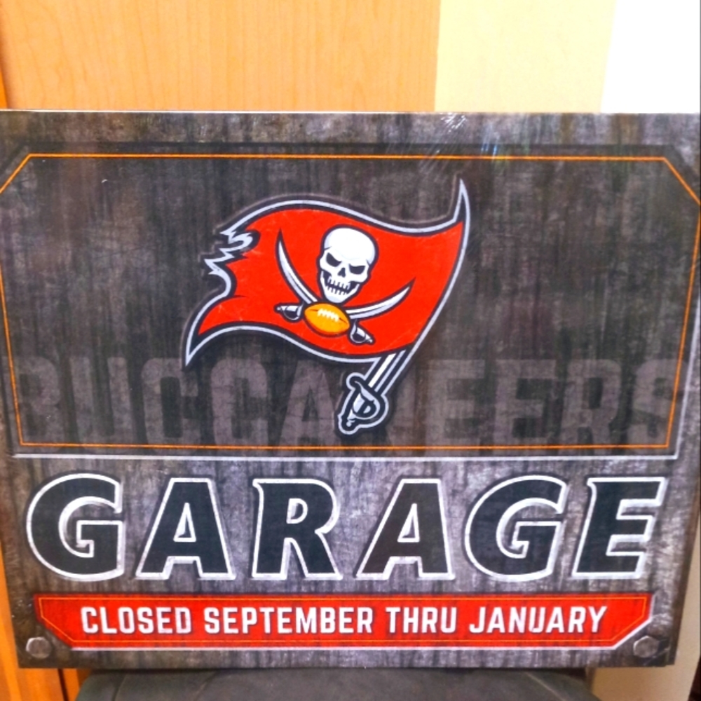 NFL Tampa Bay Buccaneers Metal Sign